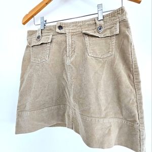 Patagonia size 8 Corduroy skirt - Beige